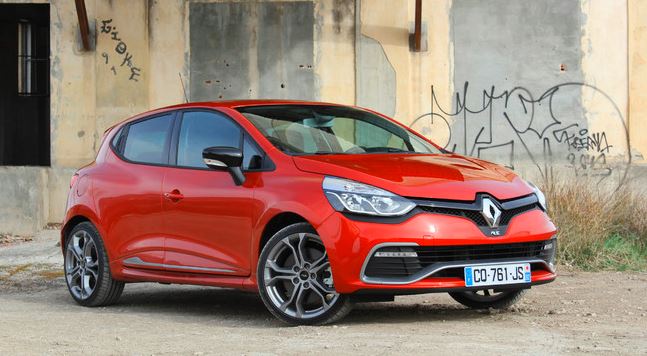 http://www.carteq-tuning.fr/wp-content/uploads/2018/07/clio_4R.jpg